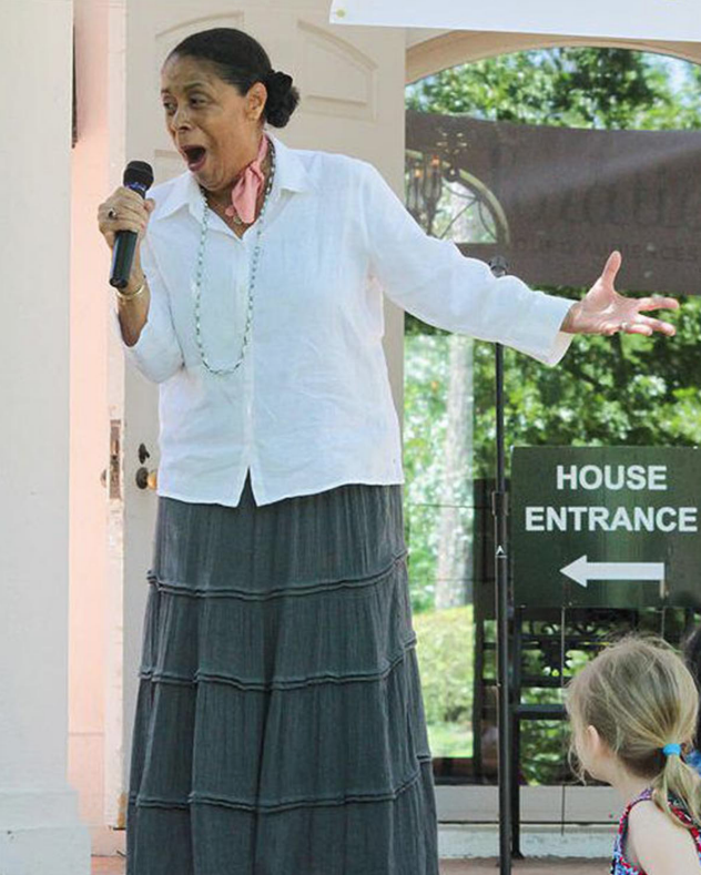 Libraries present Rosa Parks re-enactor